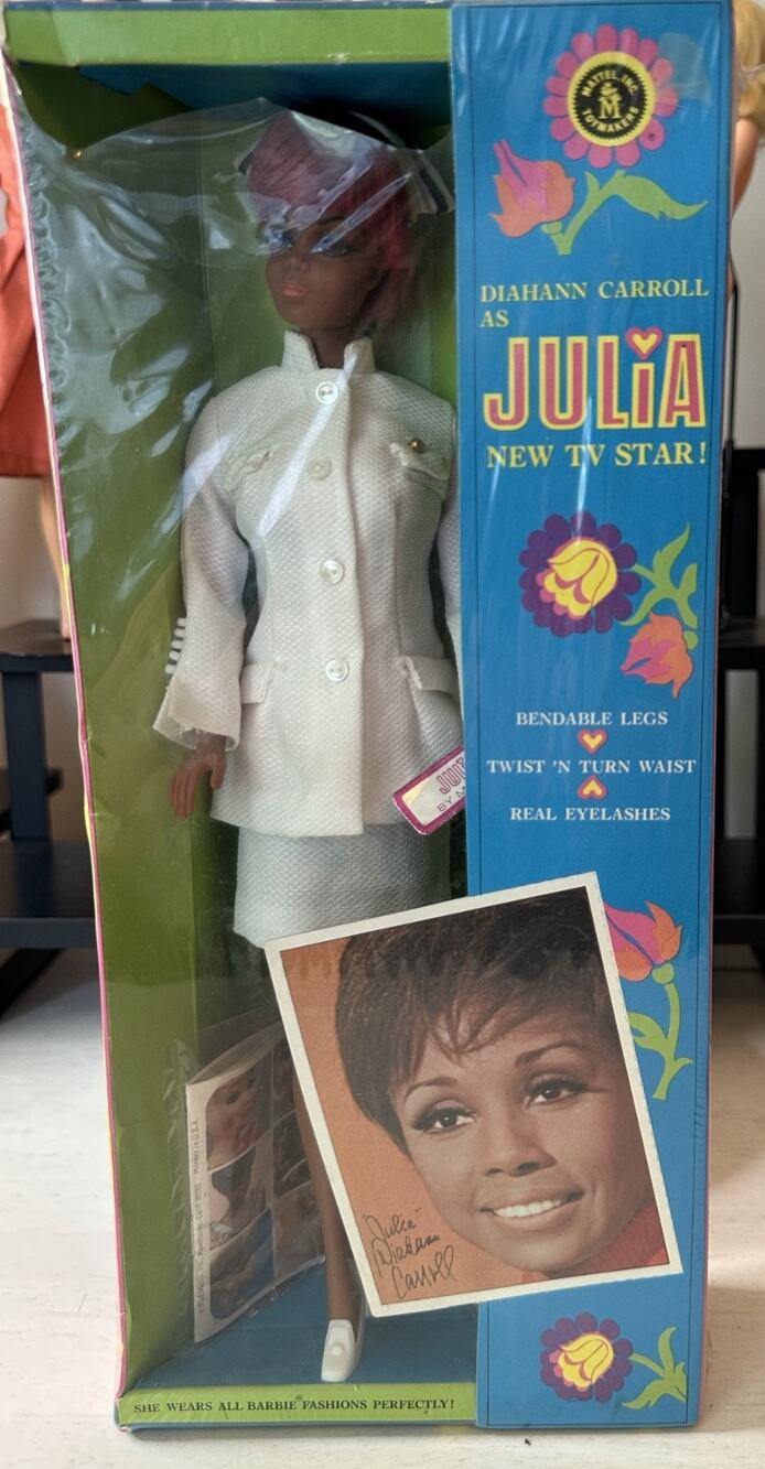 Vintage Barbie 1968 Diahann Carroll Julia Doll Nurse Mattel 1127 NRFB NIB